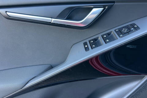 2025 Kia Niro EX Touring