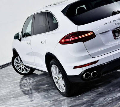 2018 Porsche Cayenne S