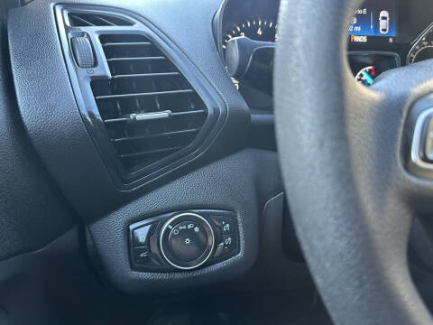 2019 Ford Escape SE
