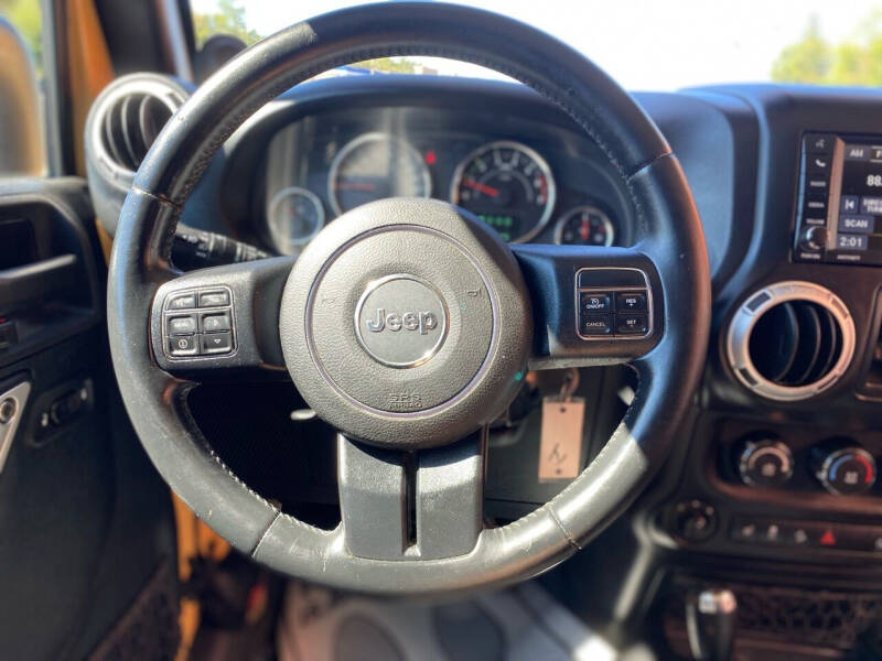 2013 Jeep Wrangler Unlimited Sahara