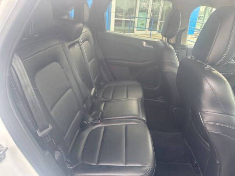 2020 Ford Escape SEL