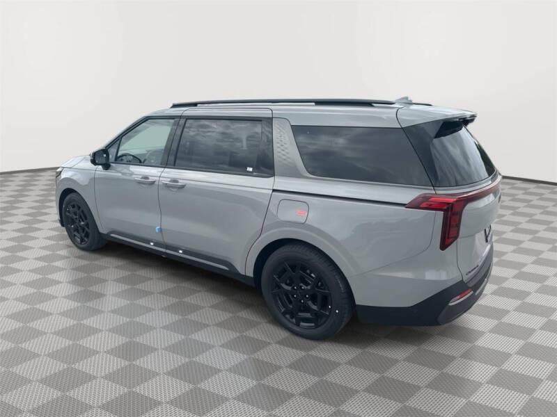 2026 Kia Carnival SX