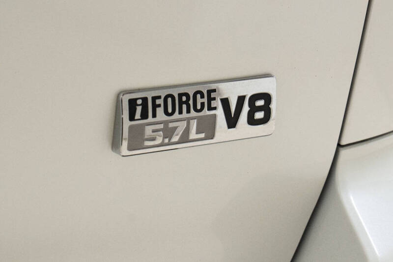 2011 Toyota Sequoia Platinum