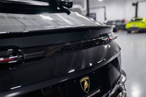 2024 Lamborghini Urus Performante