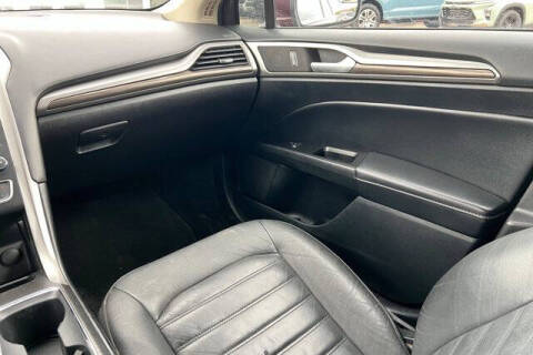 2018 Ford Fusion Energi SE Luxury