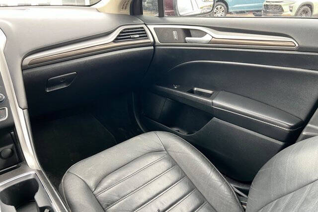 2018 Ford Fusion Energi SE Luxury