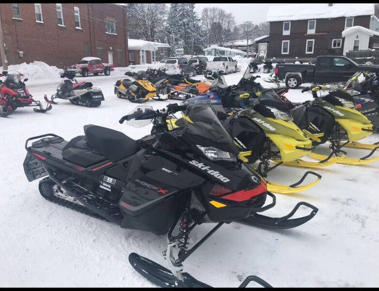 2017 Ski-Doo MXZ X 850 E-Tec