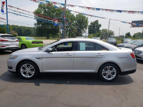 2014 Ford Taurus SEL