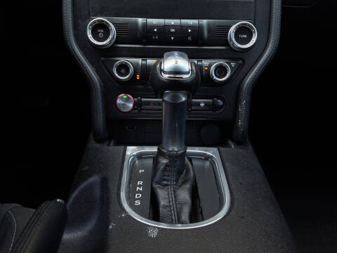 2019 Ford Mustang EcoBoost