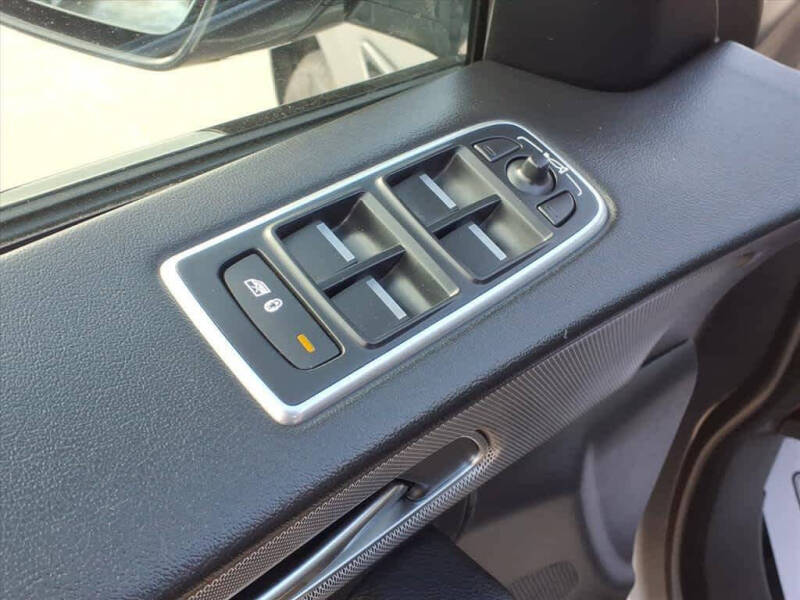 2020 Jaguar F-PACE Checkered Flag Limited Edition