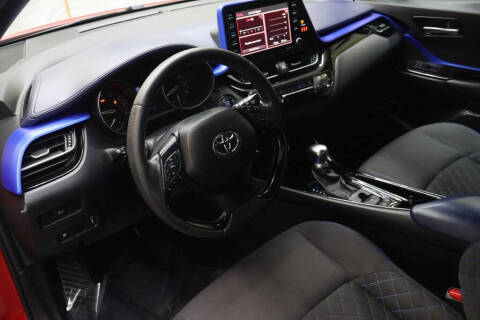2020 Toyota C-HR LE