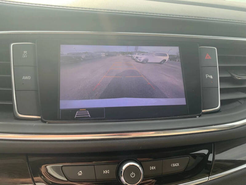 2021 Buick Enclave Essence