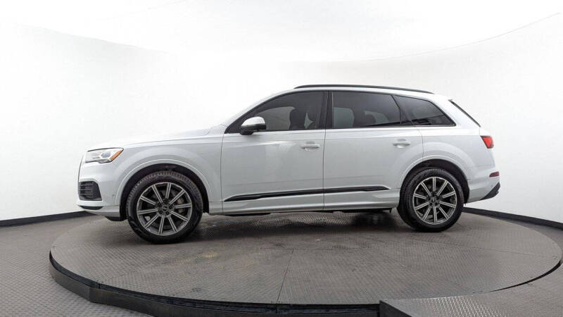 2022 Audi Q7 quattro Premium Plus 45 TFSI