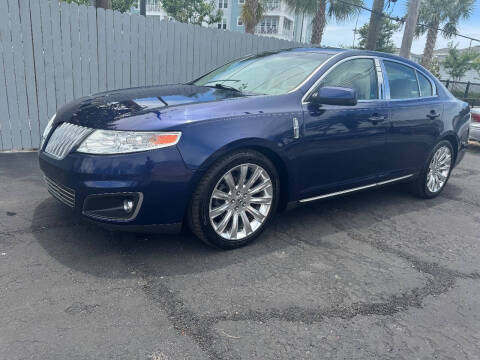2011 Lincoln MKS