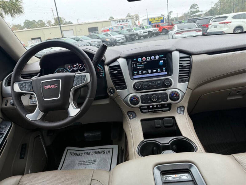 2017 GMC Yukon XL SLT