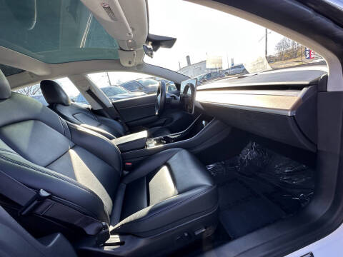 2020 Tesla Model 3 Standard Range Plus