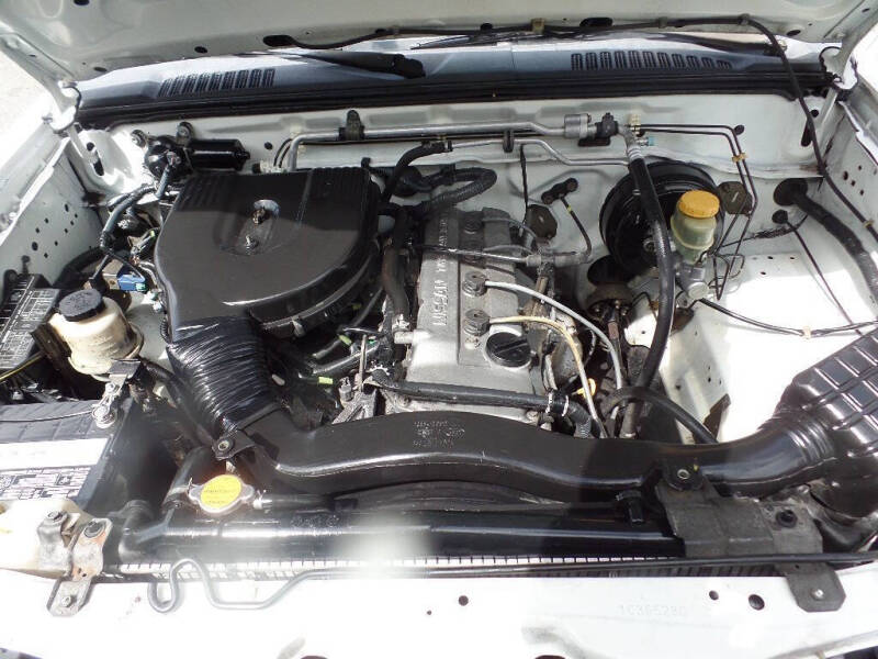 2001 Nissan Frontier XE