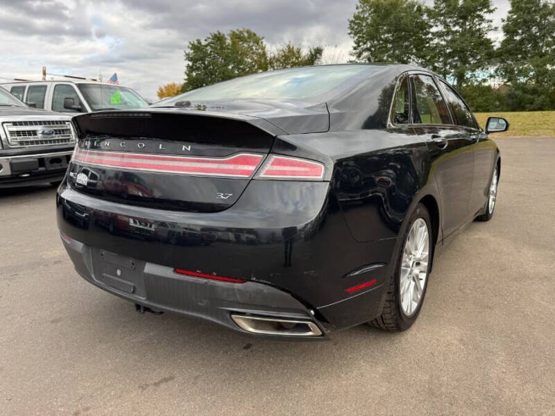 2014 Lincoln MKZ