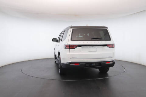 2022 Jeep Wagoneer Series III