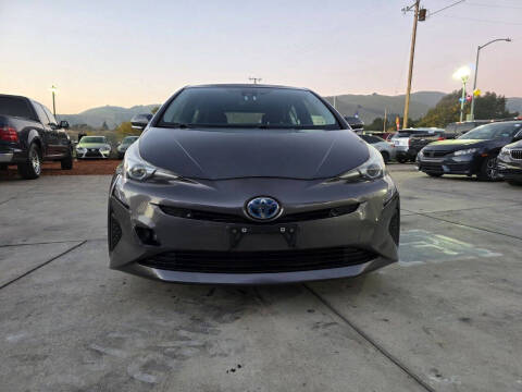 2018 Toyota Prius Two