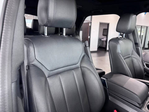 2020 Land Rover Discovery Landmark Edition