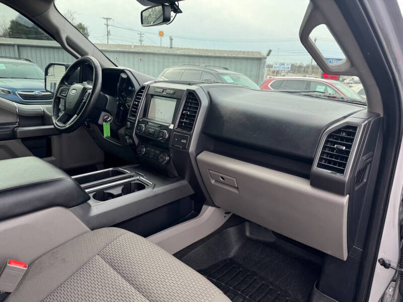 2019 Ford F-150 XLT photo 8