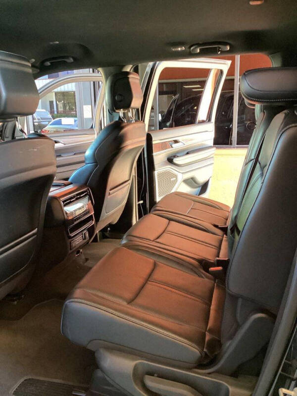 2023 Jeep Wagoneer L Series II