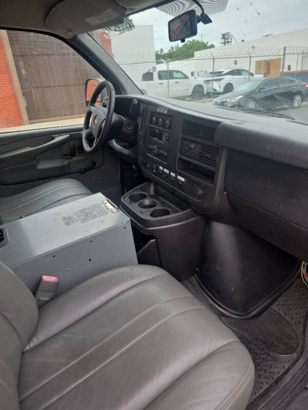 2013 Chevrolet Express 2500