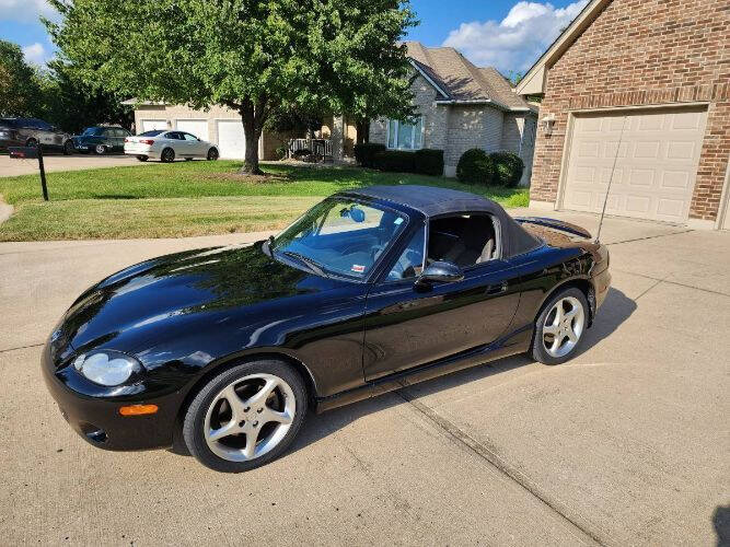 2003 Mazda MX-5 Miata for sale at Classic Car Deals in Cadillac MI