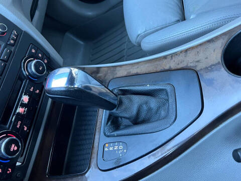 2011 BMW 3 Series 335i