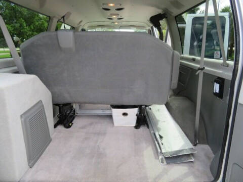 2014 Ford E-Series E-150 XLT