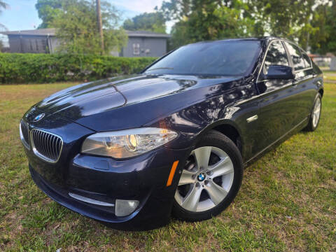 2011 BMW 5 Series 528i