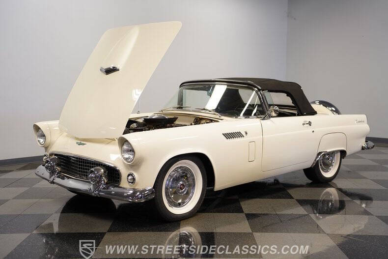 1956 Ford Thunderbird