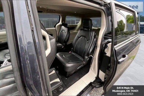 2021 Chrysler Pacifica Touring L