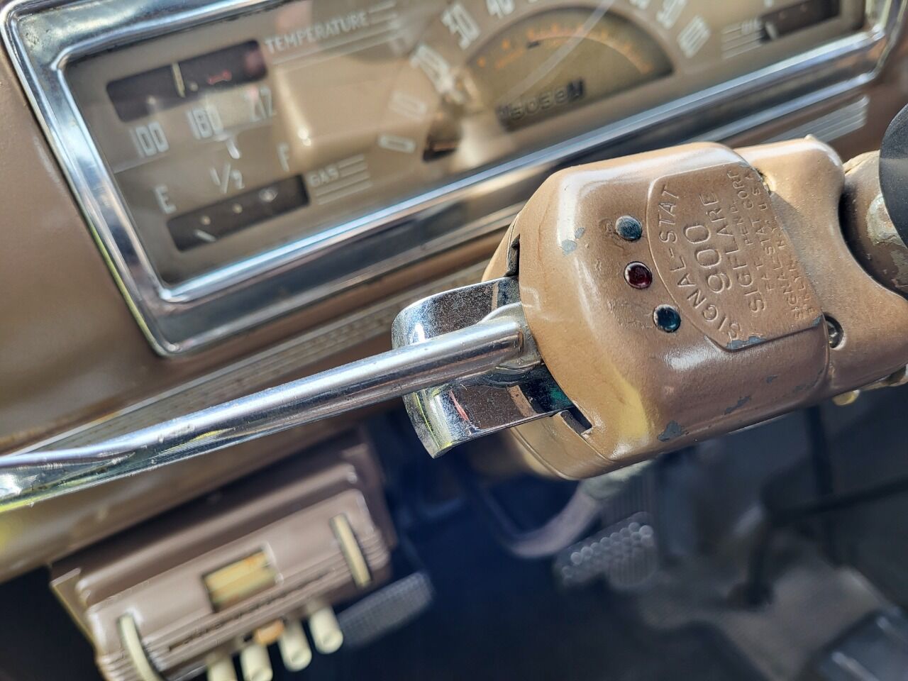1946 Chevrolet 3600 173