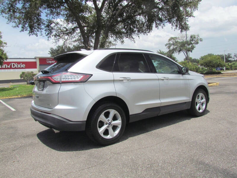 2018 Ford Edge SE