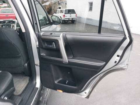 2015 Toyota 4Runner SR5