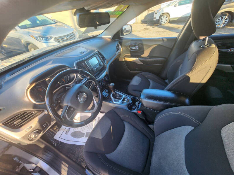 2018 Jeep Cherokee Latitude