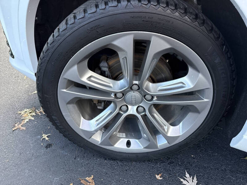 2016 Audi Q3 2.0T quattro Prestige