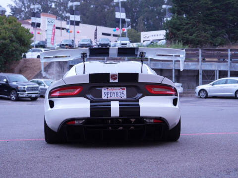 2016 Dodge Viper GTC