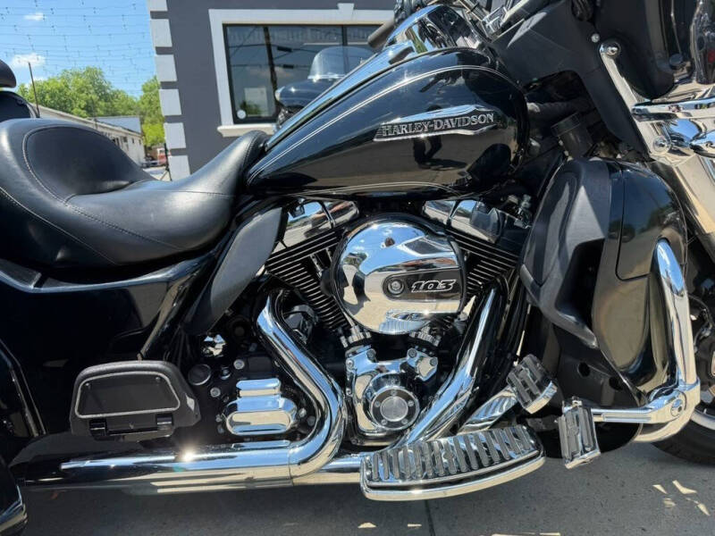 2014 Harley-Davidson Triglide FLHTCUTG