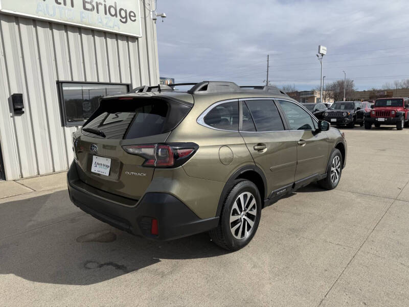 2022 Subaru Outback Premium