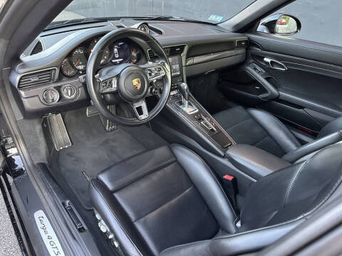 2019 Porsche 911 Targa 4 GTS