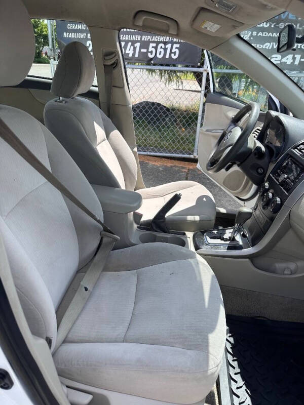 2010 Toyota Corolla LE