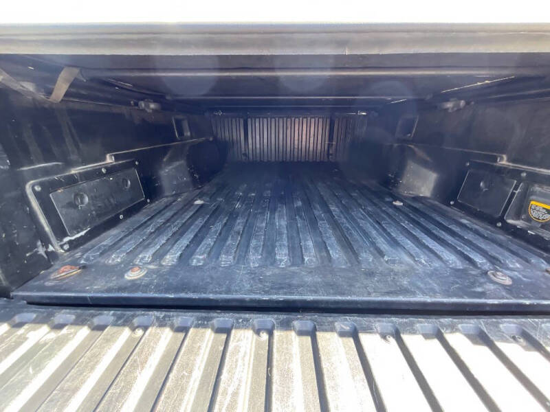 2006 Toyota Tacoma X-Runner V6