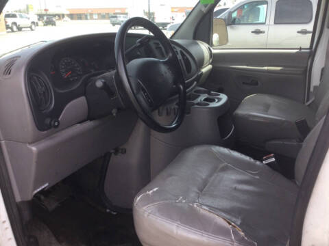 2001 Ford E-Series E-250