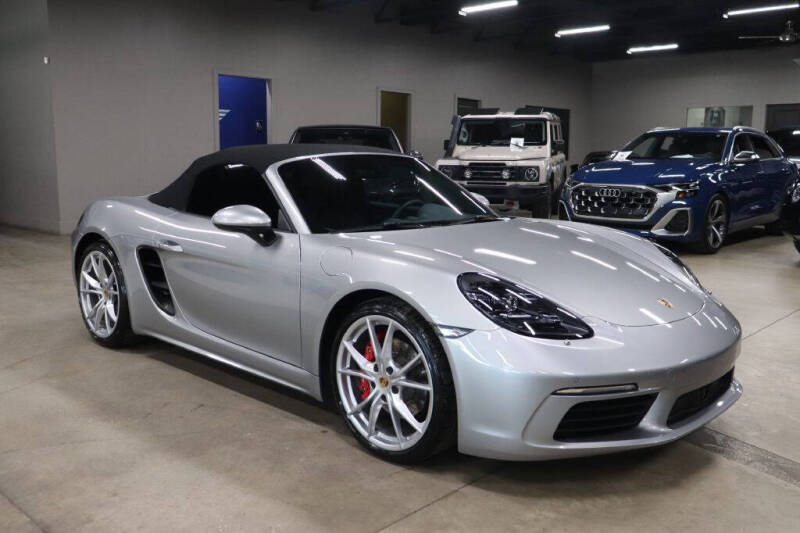 2024 Porsche 718 Boxster S
