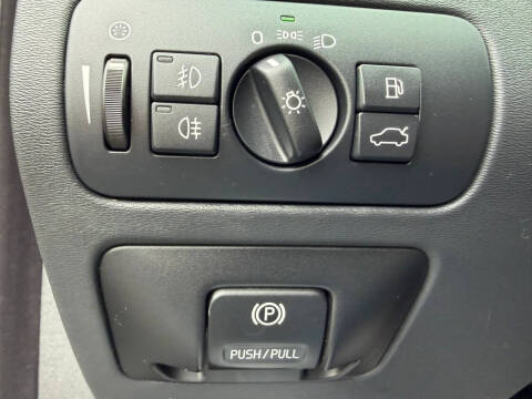 2011 Volvo XC70 3.2