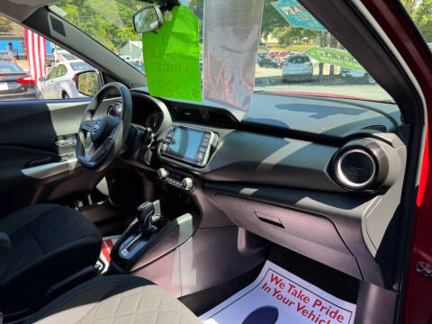 2020 Nissan Kicks SV