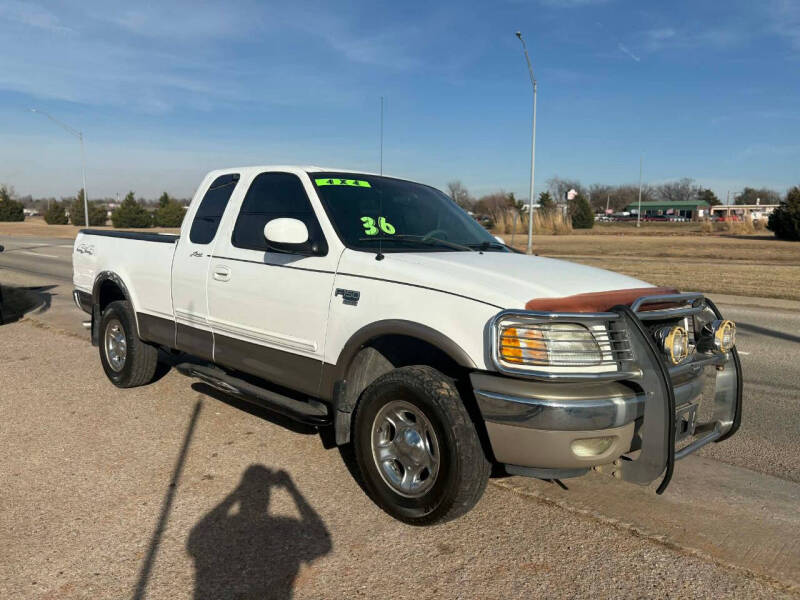 2002 Ford F-150 Lariat's photo